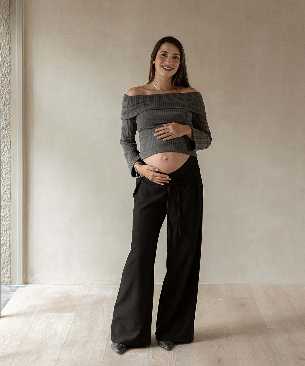 LOW RISE PANTS BLACK