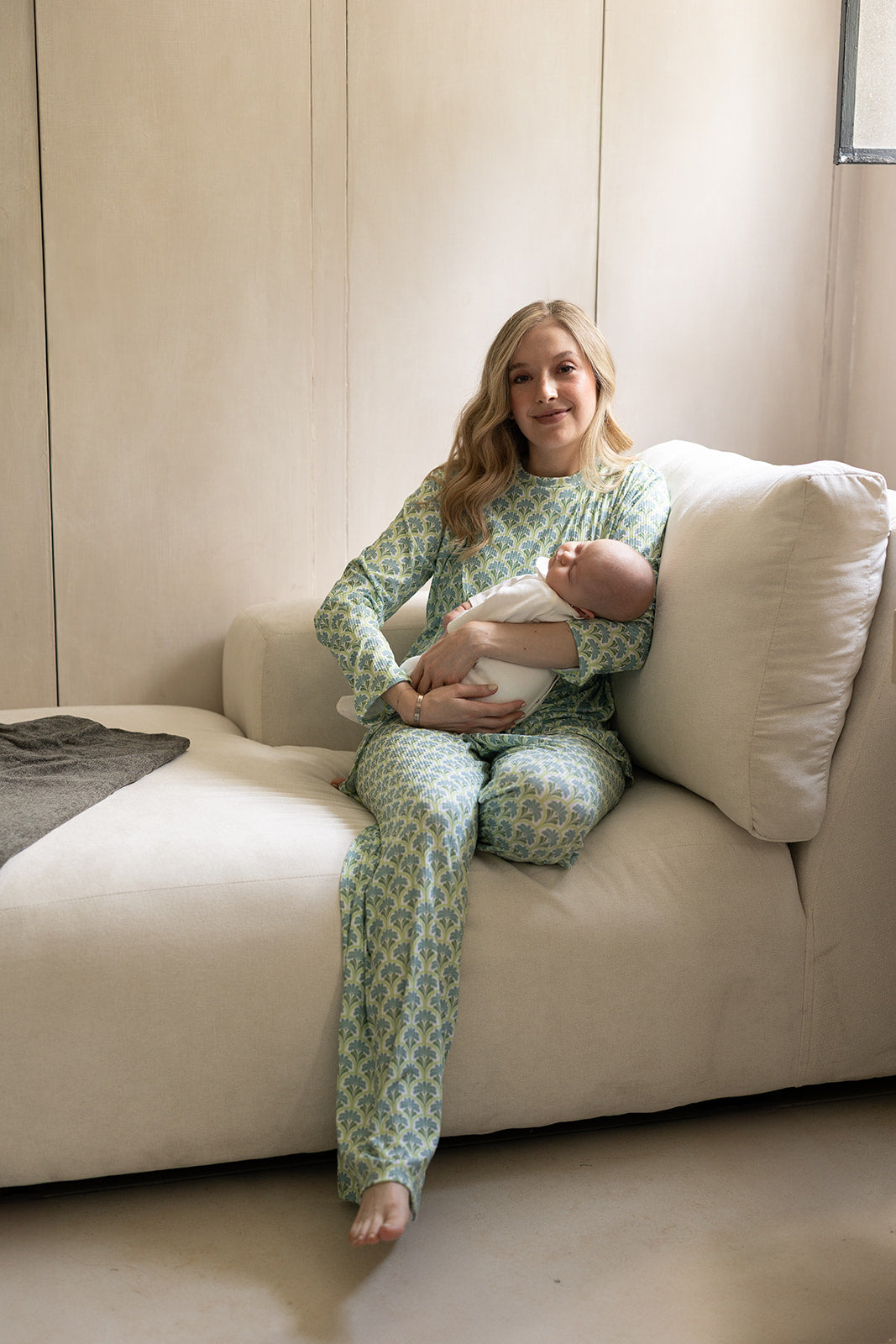 NIGHT IN NURSING PIJAMA