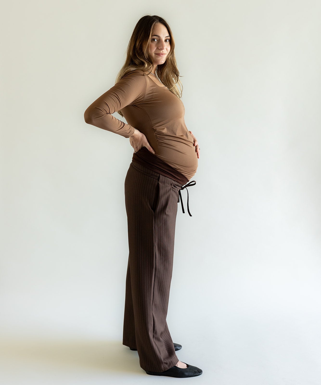 LOW RISE PANTS BROWN